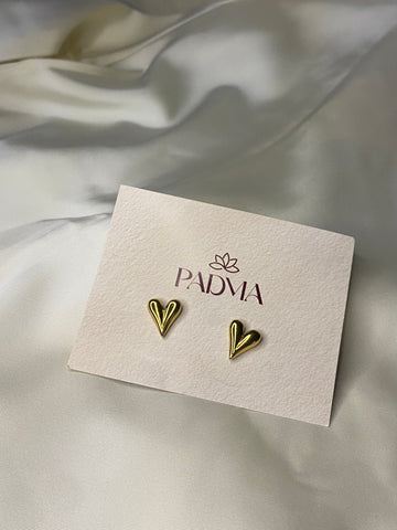 Heart stud earring
