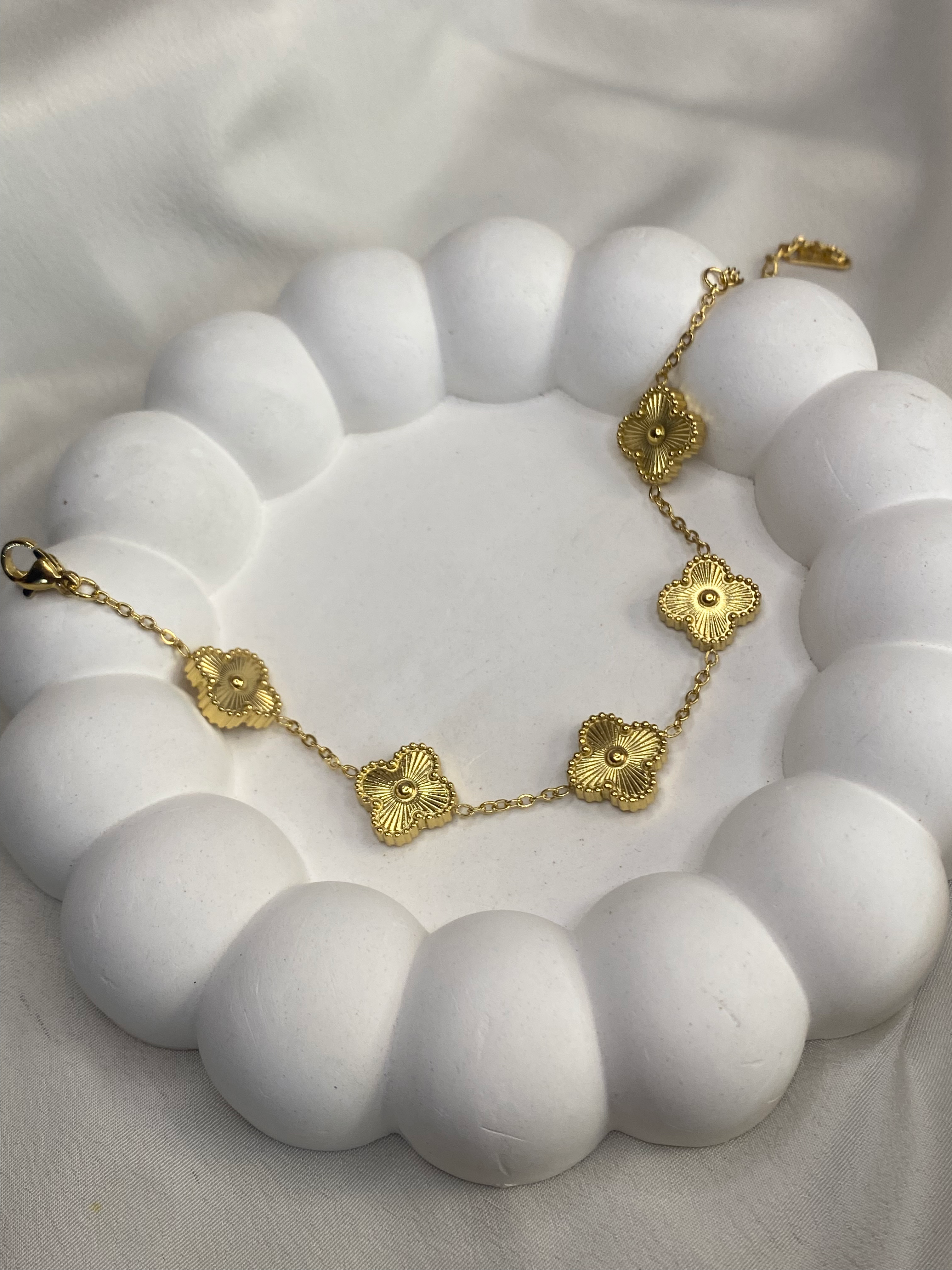 Clover Golden Adjustable Bracelet