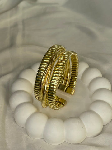 Chic layered gold plated bracelet