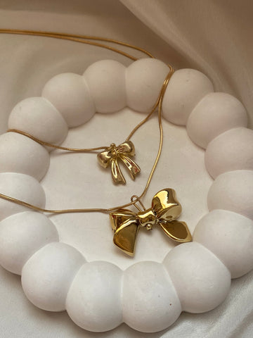Double bow necklace