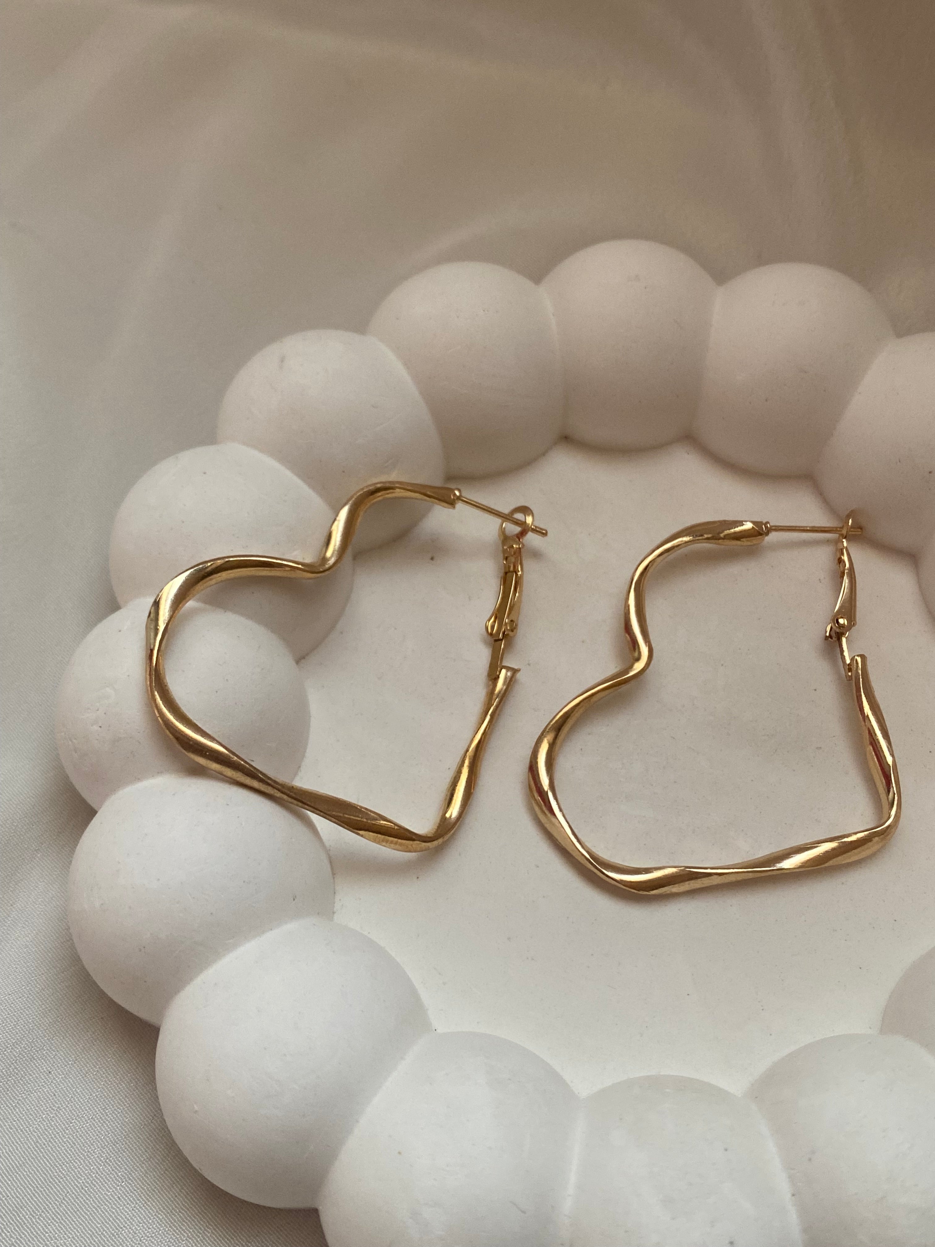 9 gold-plated earring combo