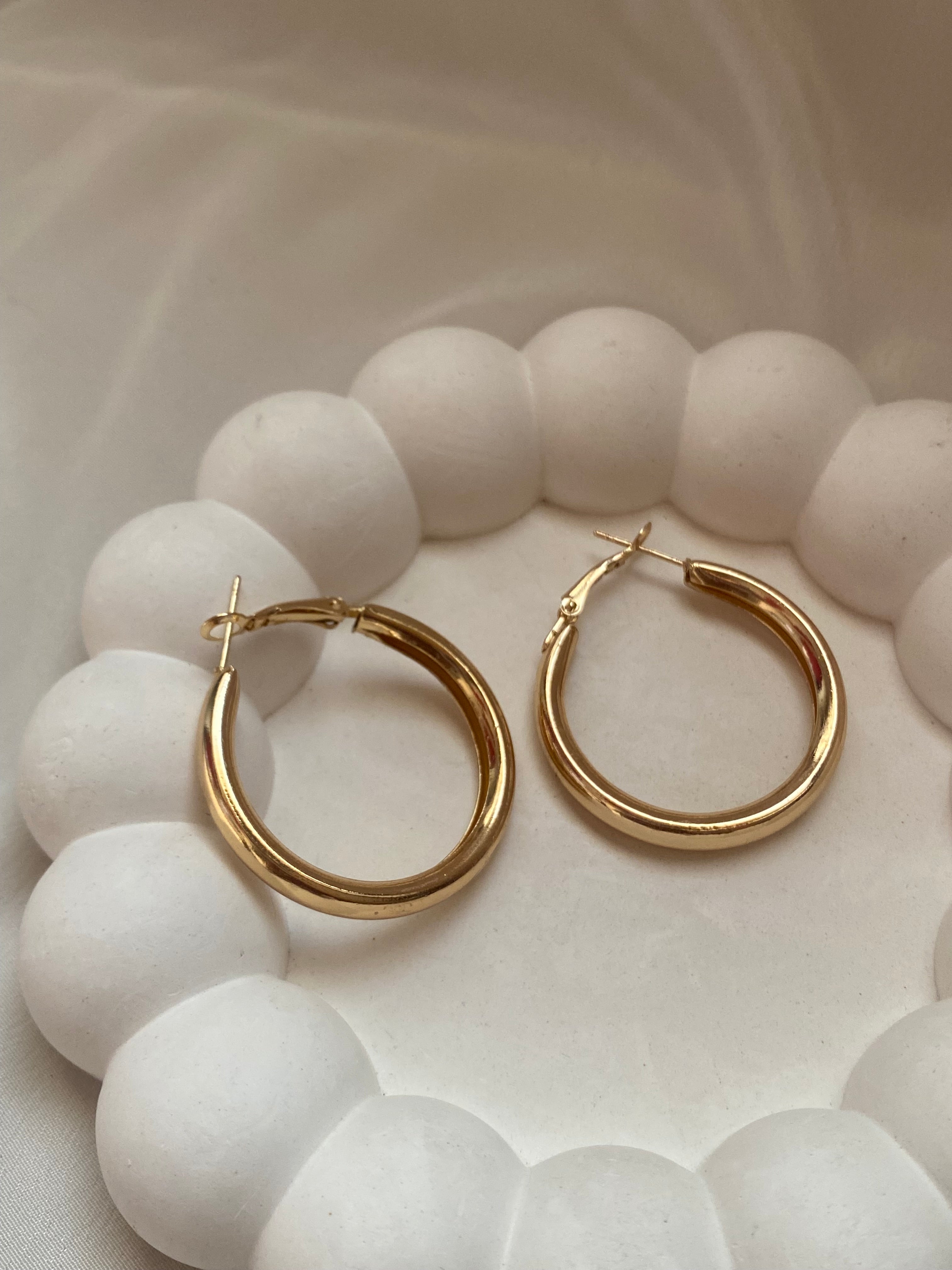 9 gold-plated earring combo