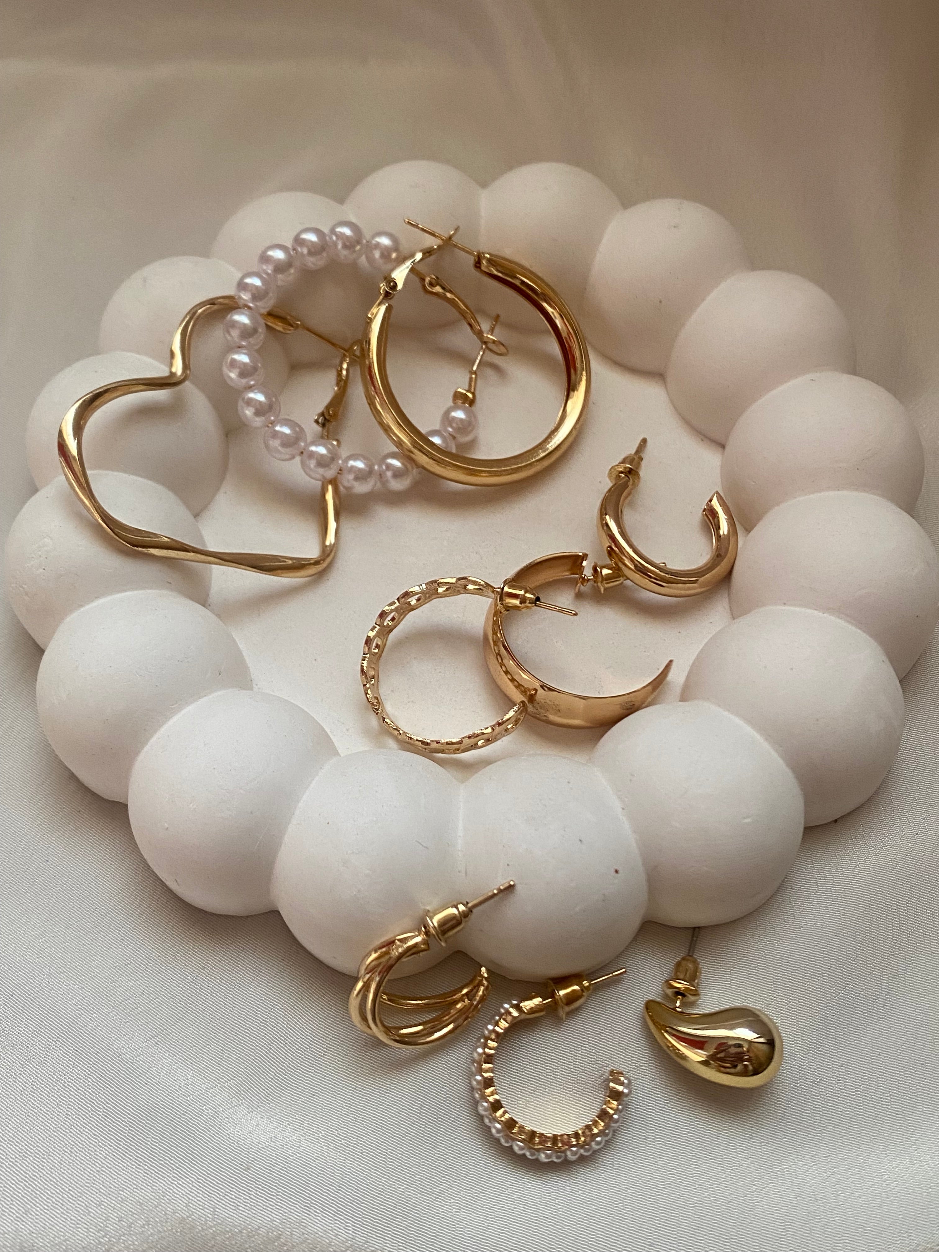 9 gold-plated earring combo