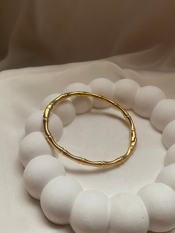 Gold bamboo style bracelet